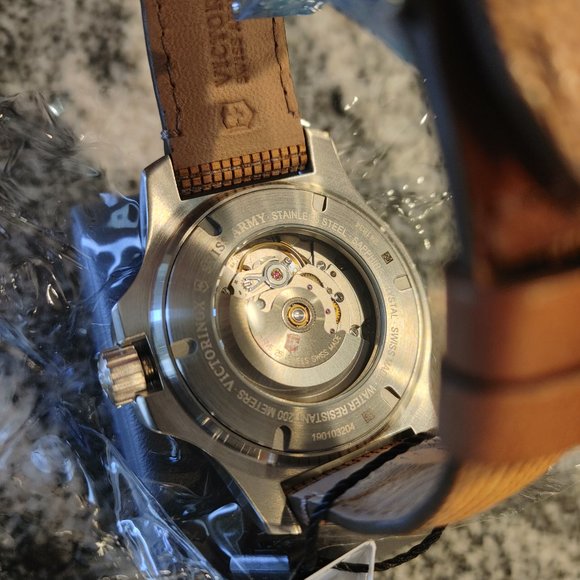 *NEW WITH TAGS* VICTORINOX I.N.O.X. MECHANICAL Blue Dial Watch 241834 - Picture 3 of 4